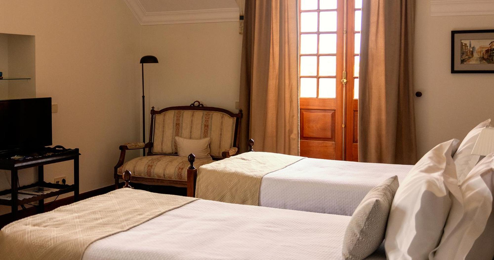 Quinta Da Nasce Agua Aparthotel Angra do Heroismo Ngoại thất bức ảnh